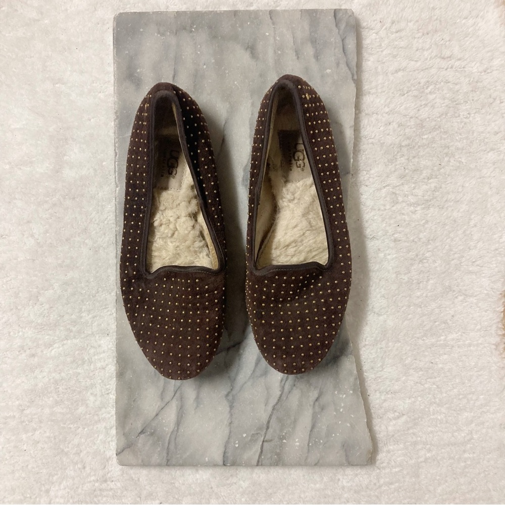 UGG Alloway Flats Studded Leather Brown Size 6 Sheepskin Lined